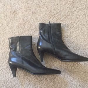 Stuart Weitzman Ankle Boots